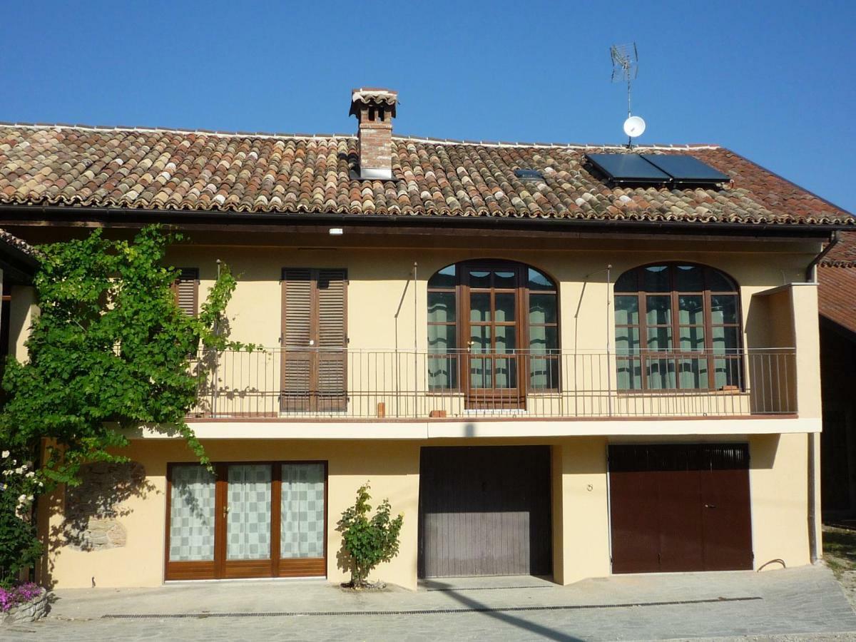 La Vigna Del Parroco-2- Apartment Serralunga d'Alba Exterior photo